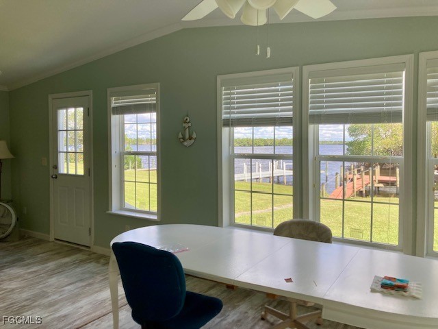 325 Shoreland Drive E Fort Myers FL 33905 2025016513 image8