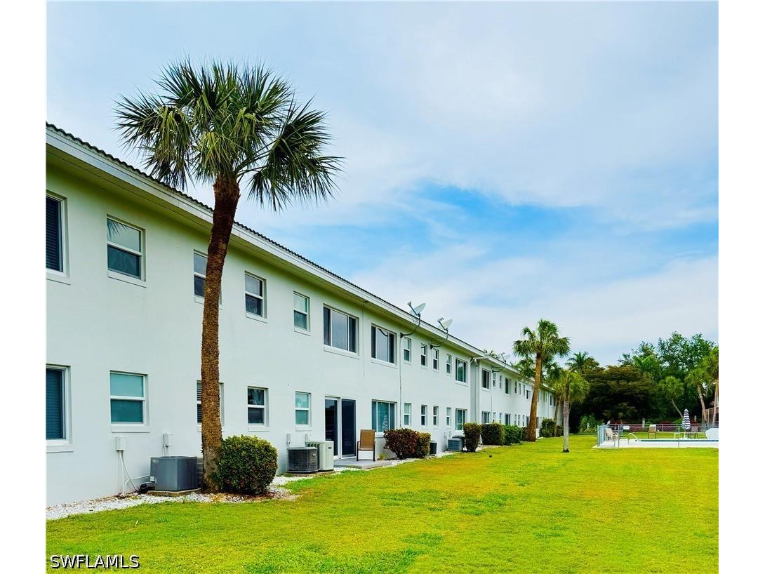 3250 10th Street N #C8 Naples FL 34103 226019285 image23