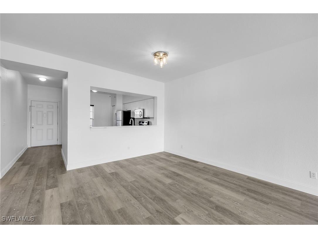 3250 Cypress Glen Way #402 Naples FL 34109 226002244 image11