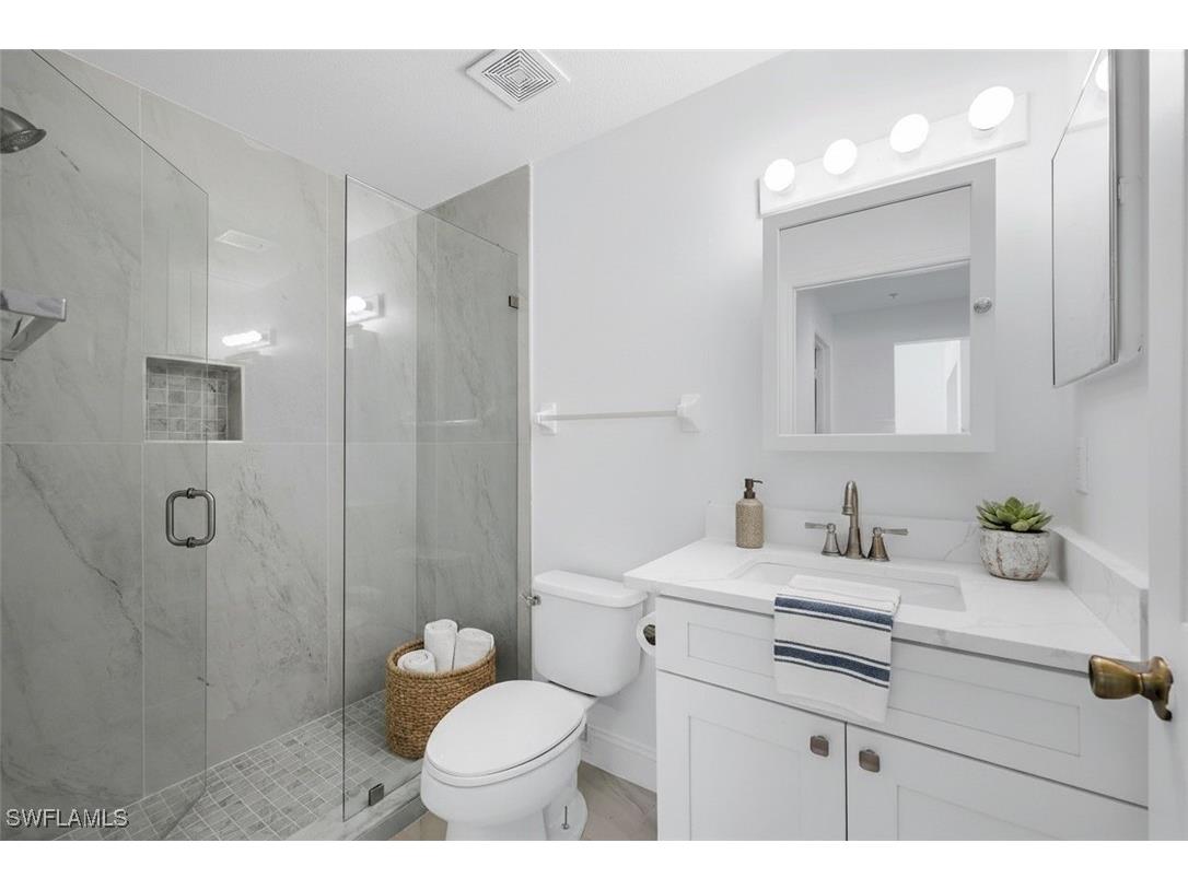 3250 Cypress Glen Way #402 Naples FL 34109 226002244 image21