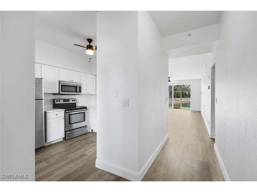 3250 Cypress Glen Way #402 Naples FL 34109 226002244 image6