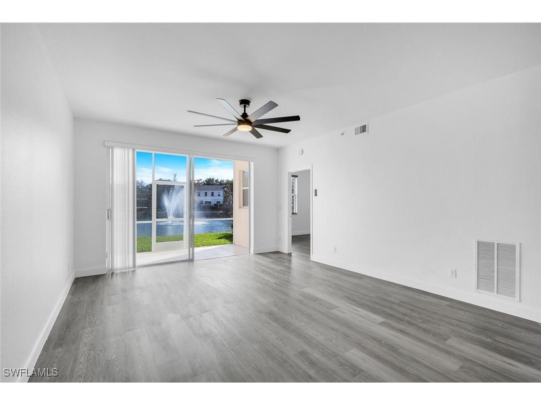 3250 Cypress Glen Way #402 Naples FL 34109 226002244 image7