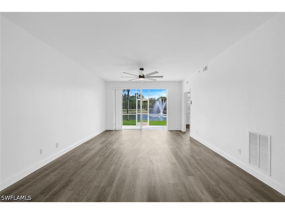 3250 Cypress Glen Way #402 Naples FL 34109 226013784 image4