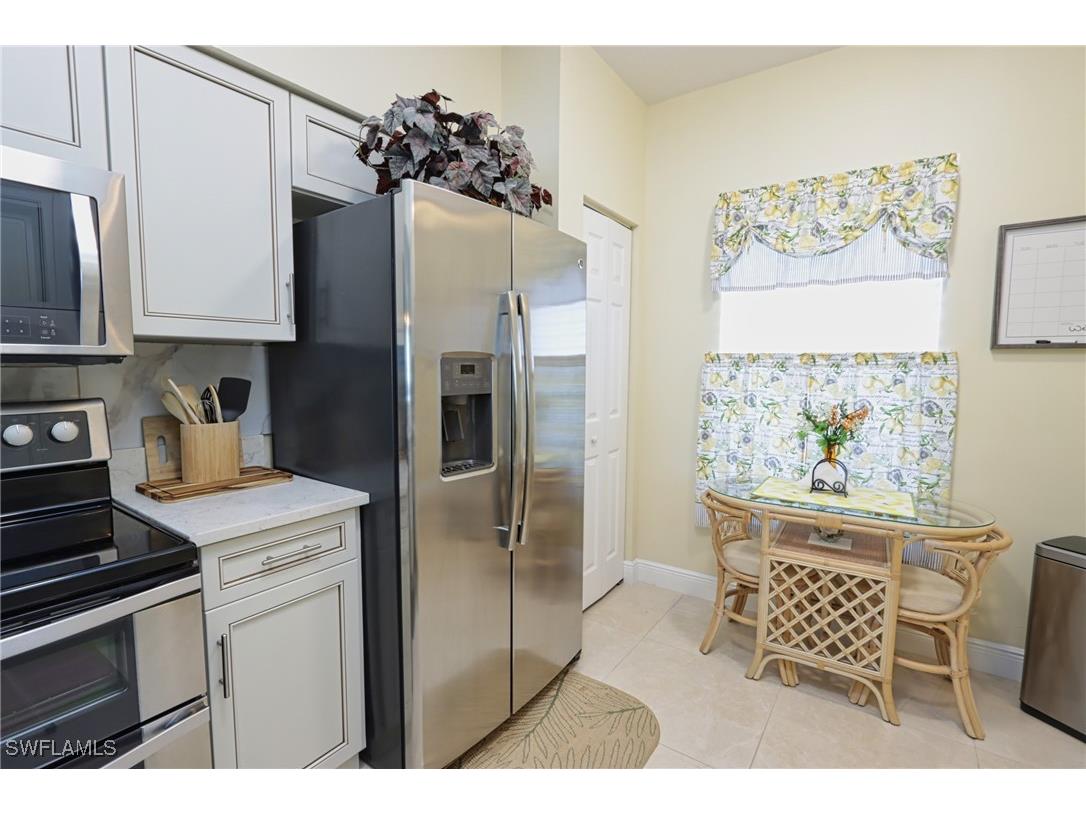 3250 Cypress Glen Way #403 Naples FL 34109 225067350 image10