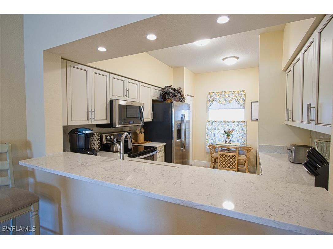 3250 Cypress Glen Way #403 Naples FL 34109 225067350 image11