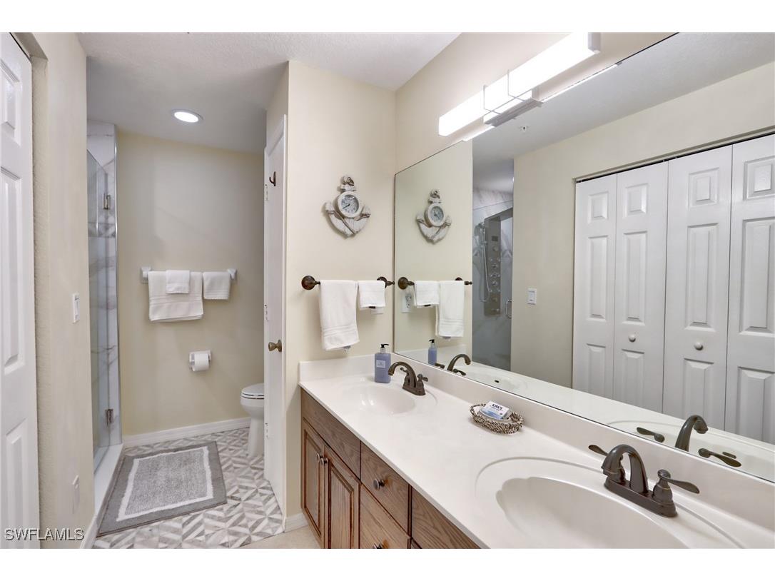 3250 Cypress Glen Way #403 Naples FL 34109 225067350 image14
