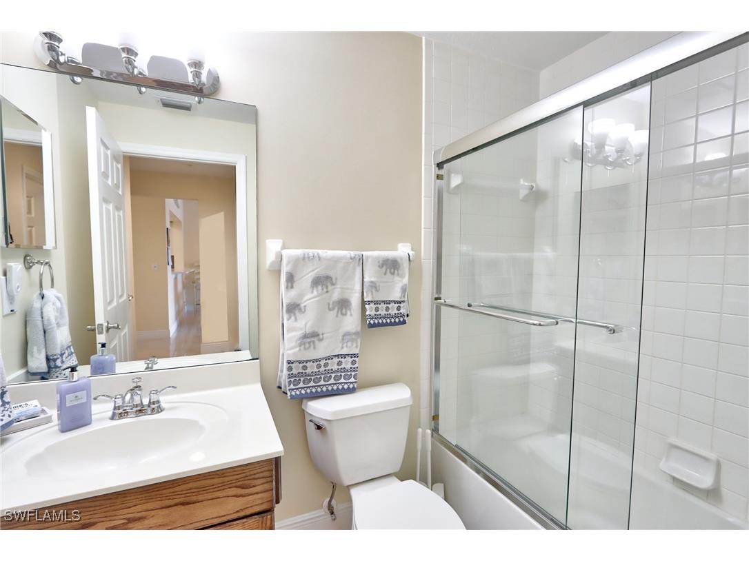 3250 Cypress Glen Way #403 Naples FL 34109 225067350 image18