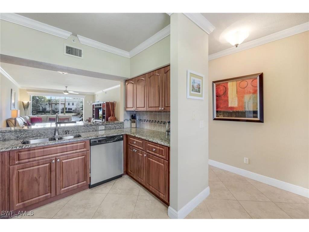 3250 Cypress Glen Way #404 Naples FL 34109 225073914 image10