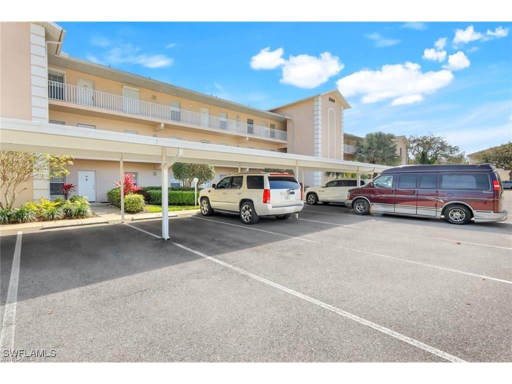 3250 Cypress Glen Way #404 Naples FL 34109 225073914 image3