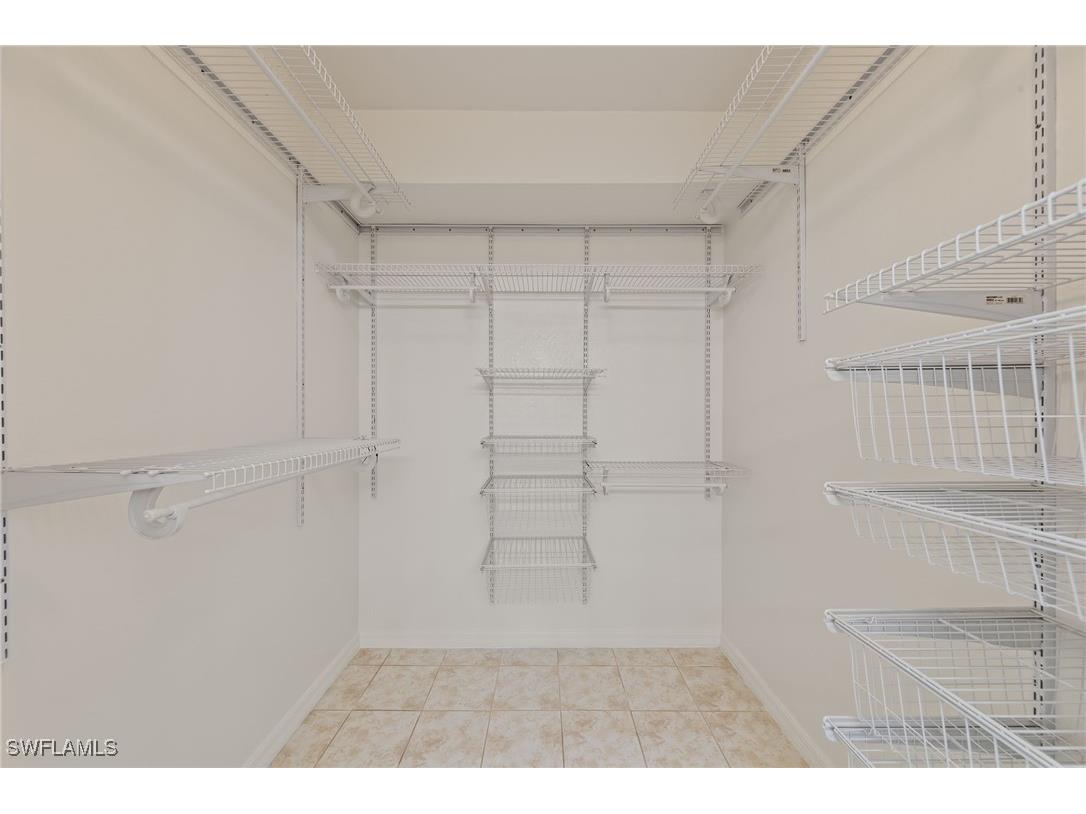 3250 Cypress Glen Way #406 Naples FL 34109 225071010 image25