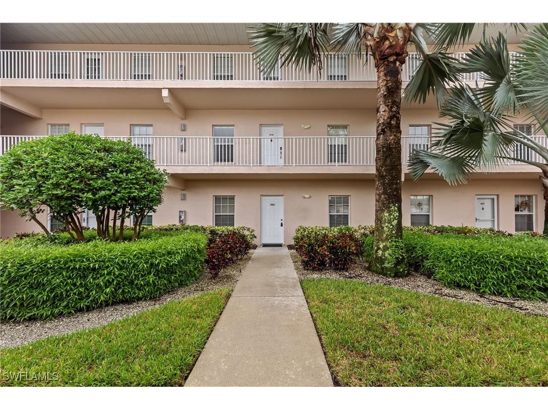 3250 Cypress Glen Way #406 Naples FL 34109 225071010 image4