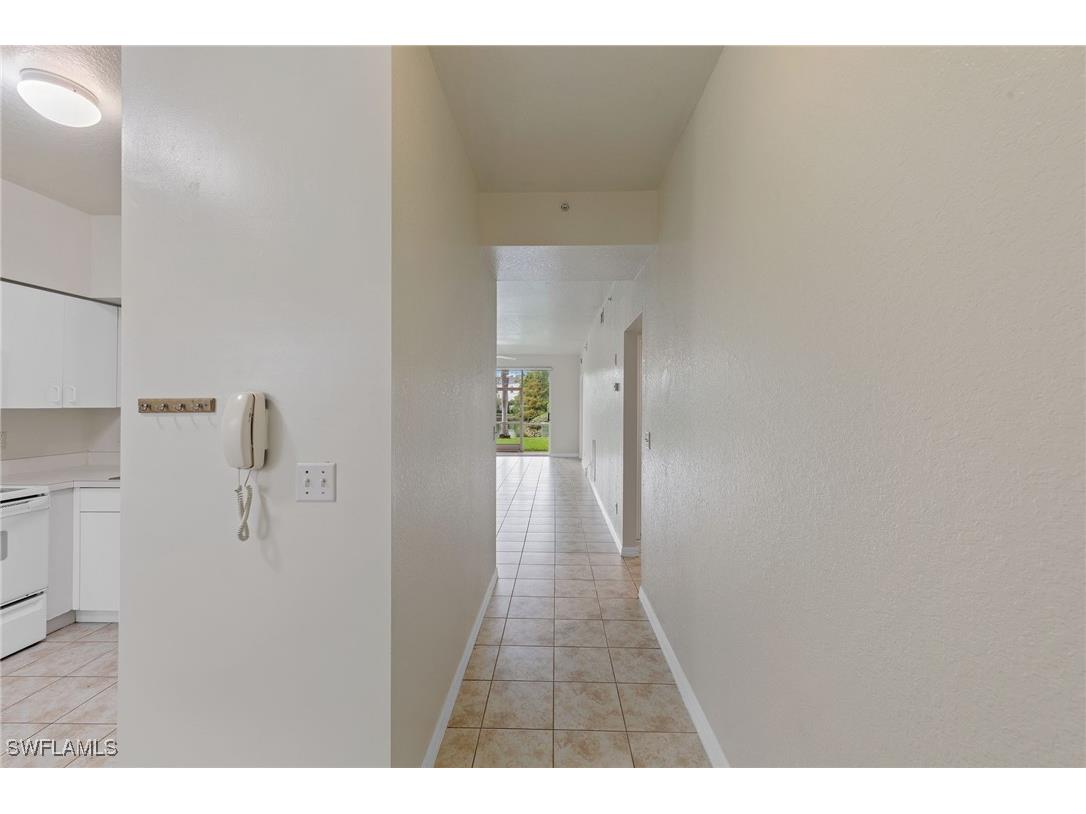 3250 Cypress Glen Way #406 Naples FL 34109 225071010 image5