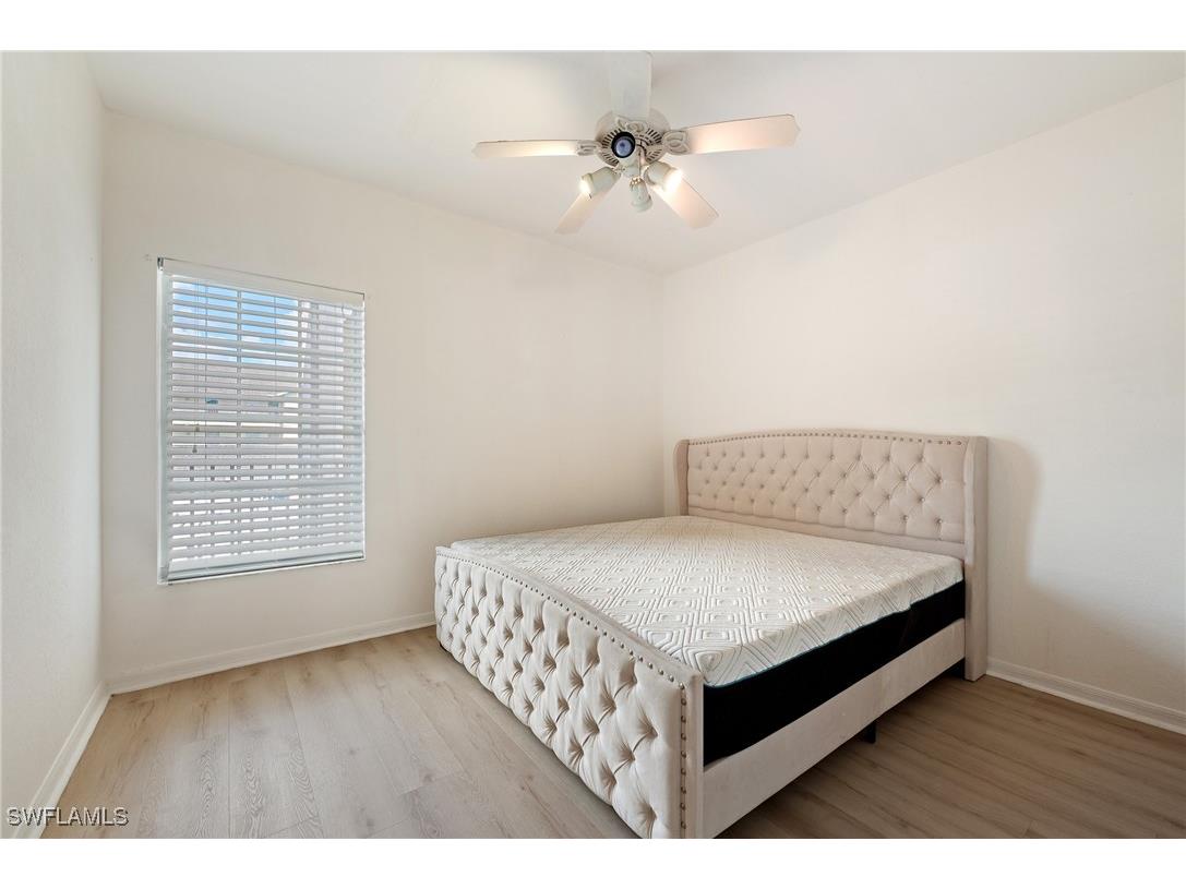 3250 Cypress Glen Way #413 Naples FL 34109 225076860 image12