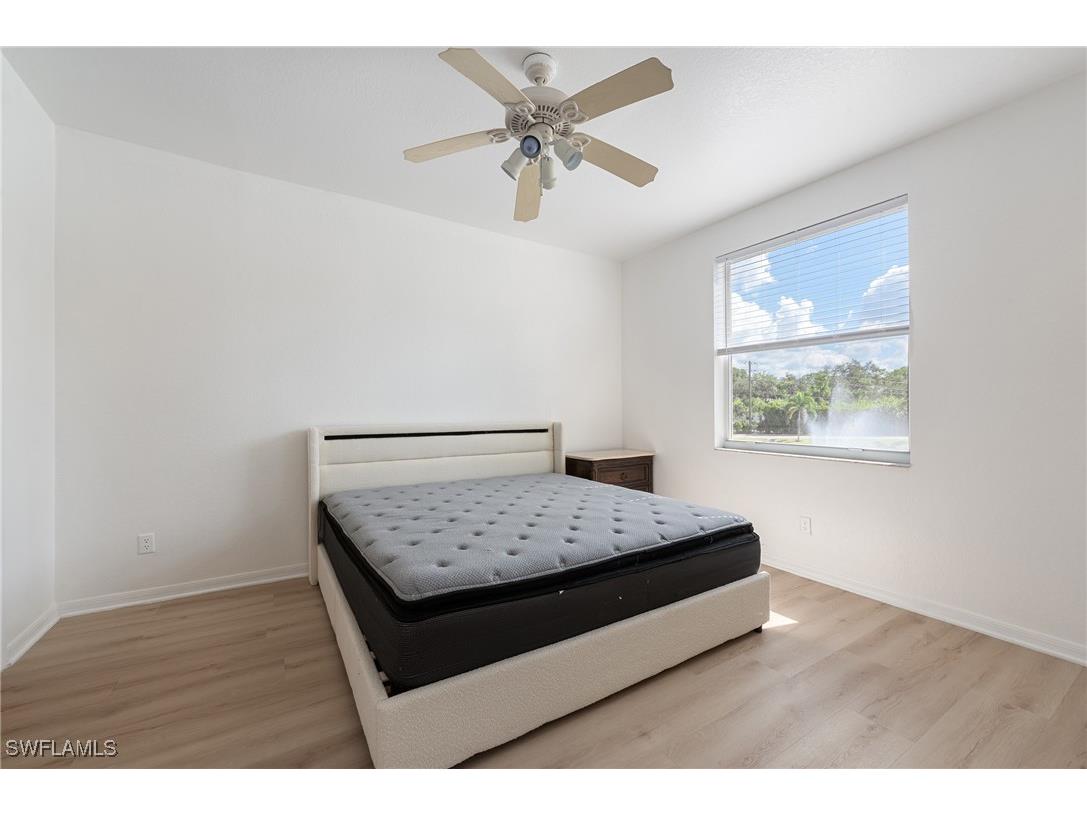 3250 Cypress Glen Way #413 Naples FL 34109 225076860 image14