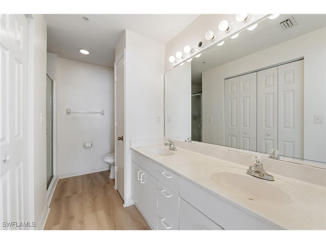 3250 Cypress Glen Way #413 Naples FL 34109 225076860 image16