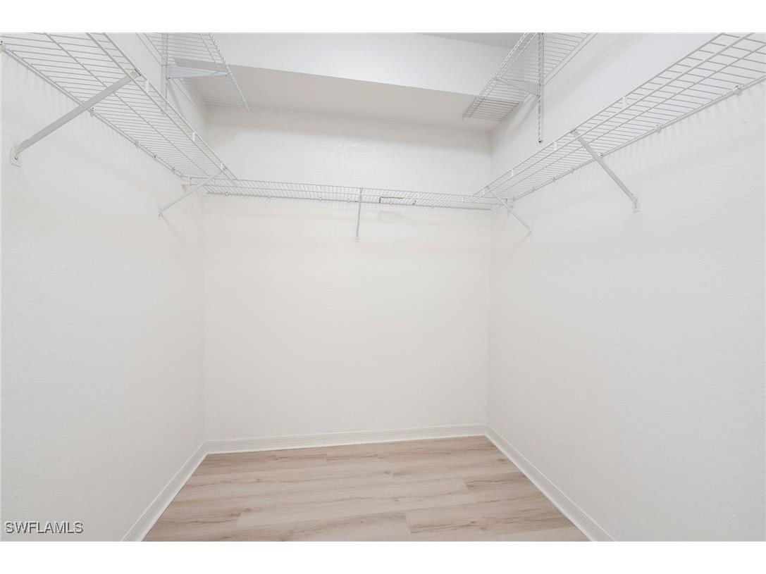 3250 Cypress Glen Way #413 Naples FL 34109 225076860 image18