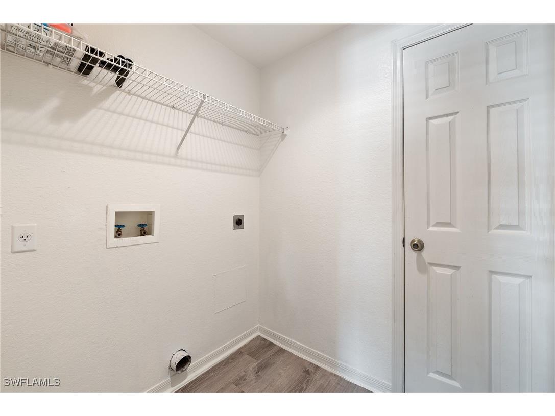 3250 Cypress Glen Way #413 Naples FL 34109 225076860 image20