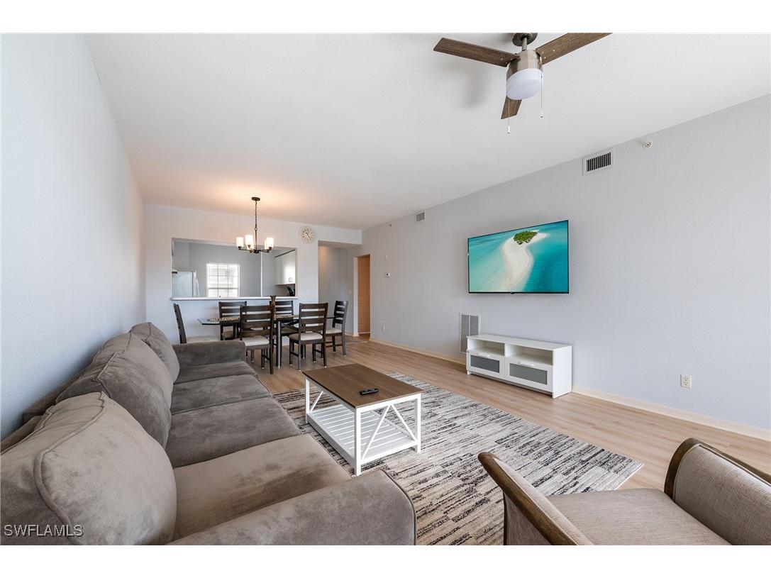 3250 Cypress Glen Way #413 Naples FL 34109 225076860 image8