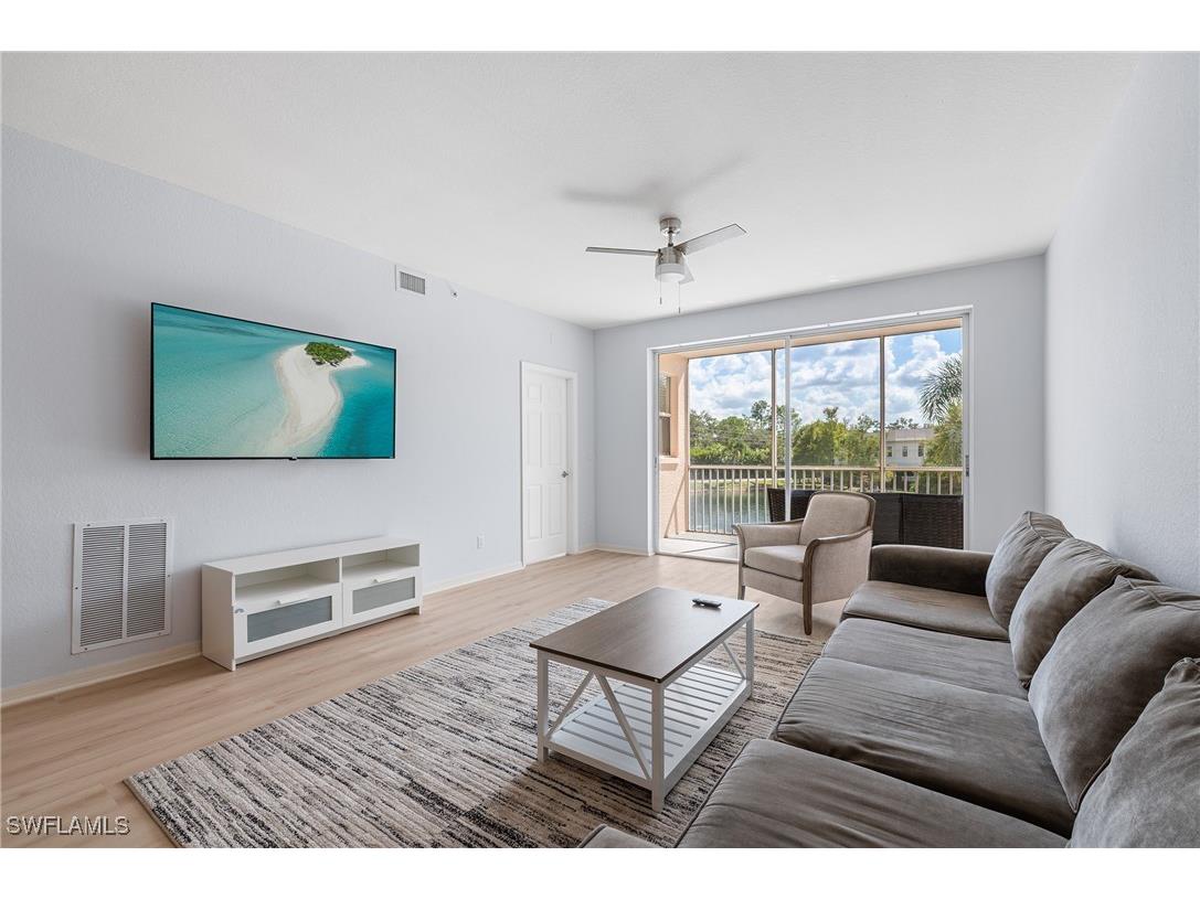 3250 Cypress Glen Way #413 Naples FL 34109 225076860 image9