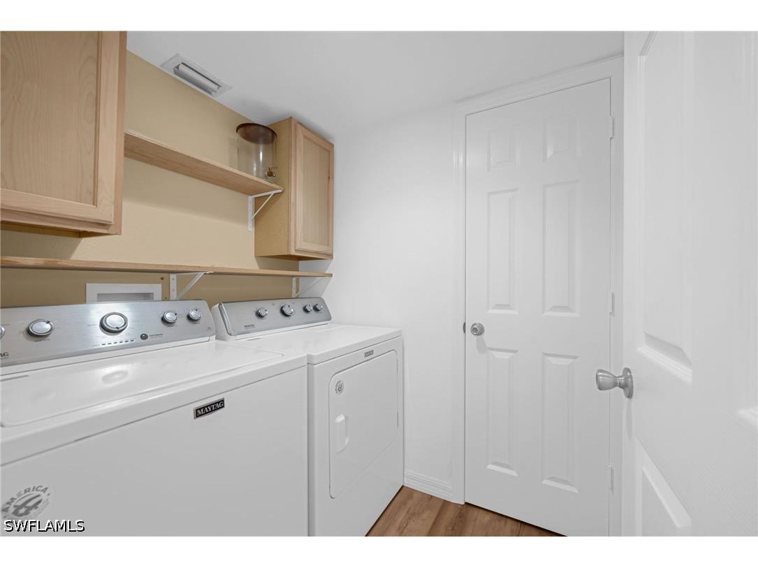 3250 Cypress Glen Way #423 Naples FL 34109 226018937 image11