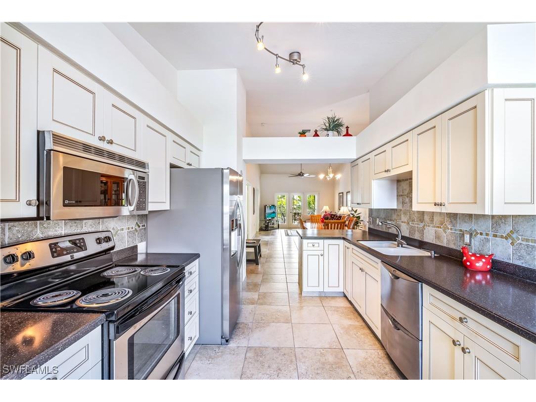 3250 Douglas Drive #1-201 Naples FL 34105 224098090 image1