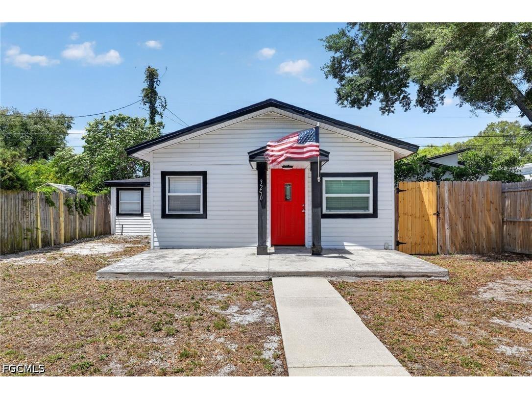 3250 Prescott Street N Saint Petersburg FL 33713 2026018218 image2