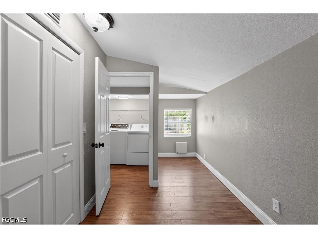 3250 Prescott Street N Saint Petersburg FL 33713 2026018218 image34