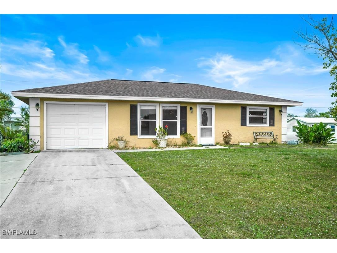 3255 Lake View Boulevard Port Charlotte FL 33948 224075374 image1