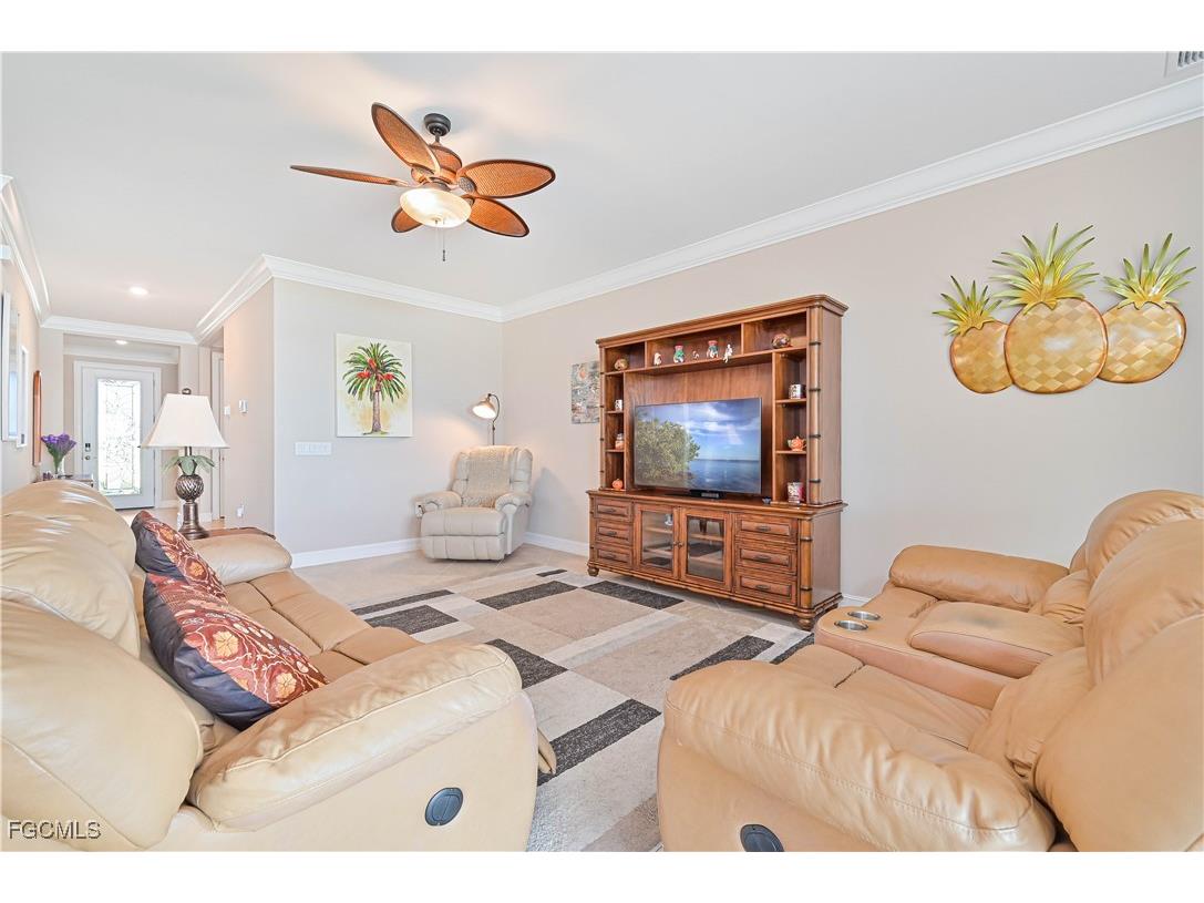 3256 Birch Tree Lane Alva FL 33920 2025016599 image13