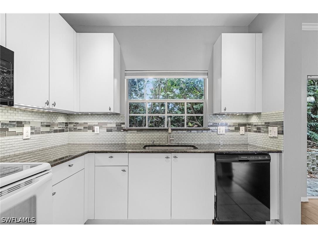 3258 Tamara Drive #2 Naples FL 34109 226022897 image9
