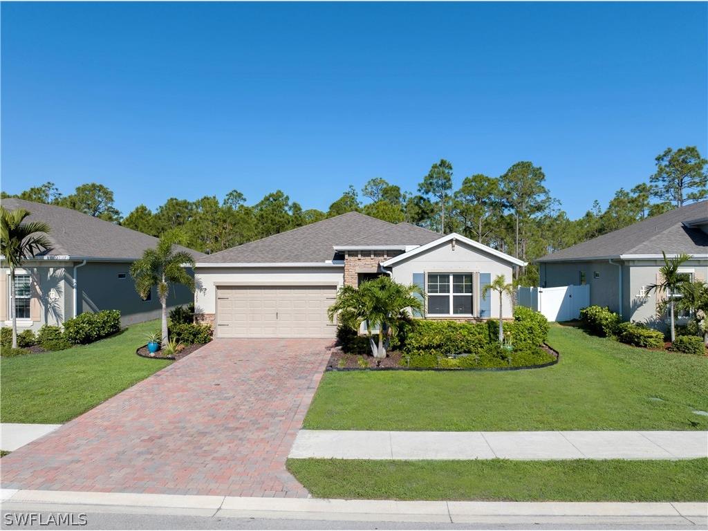 3259 Baravaldo Circle Cape Coral FL 33909 224038094 image1