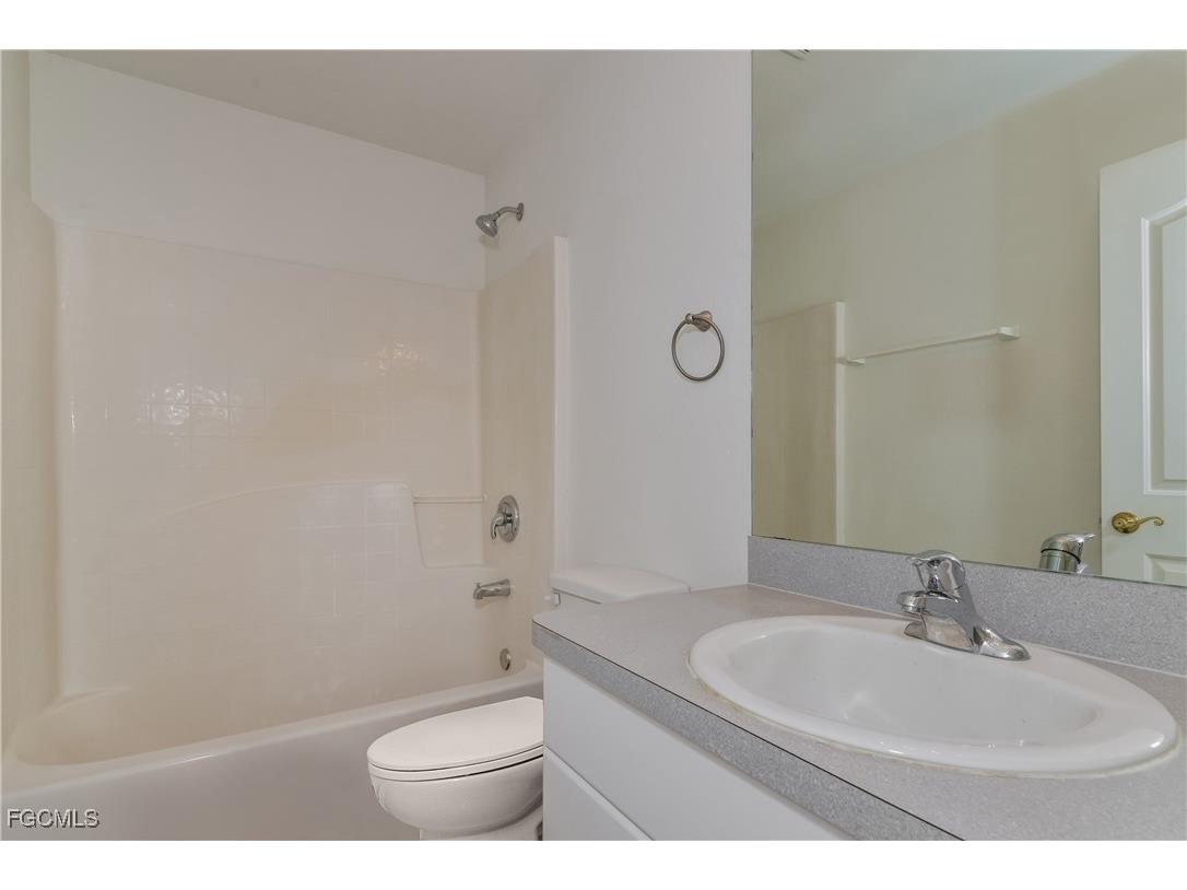 3259 Toluca Terrace North Port FL 34286 2025015907 image14