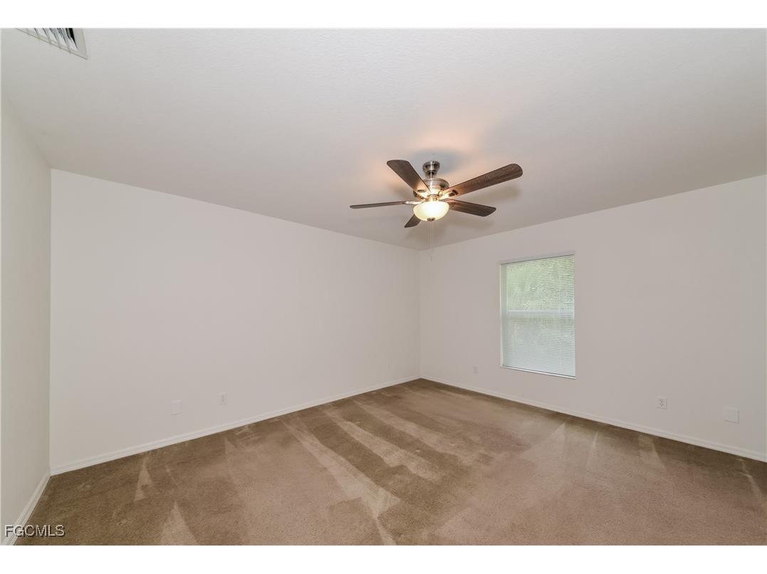 3259 Toluca Terrace North Port FL 34286 2025015907 image8