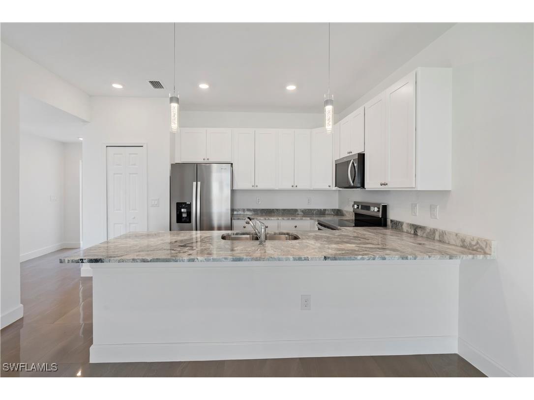 326/328 Limerick Avenue S Lehigh Acres FL 33974 225081335 image3