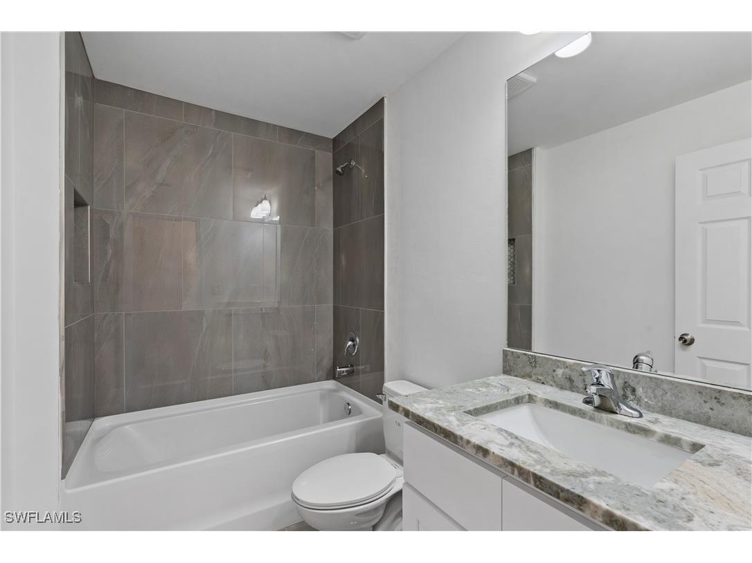 326/328 Limerick Avenue S Lehigh Acres FL 33974 225081335 image6