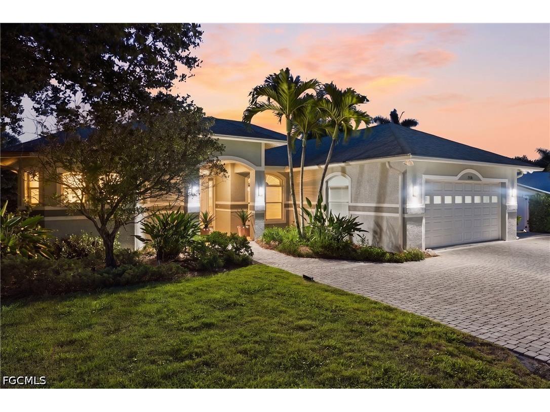326 Cypress Way W Naples FL 34110 2026024087 image2