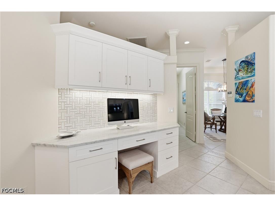 326 Cypress Way W Naples FL 34110 2026024087 image7