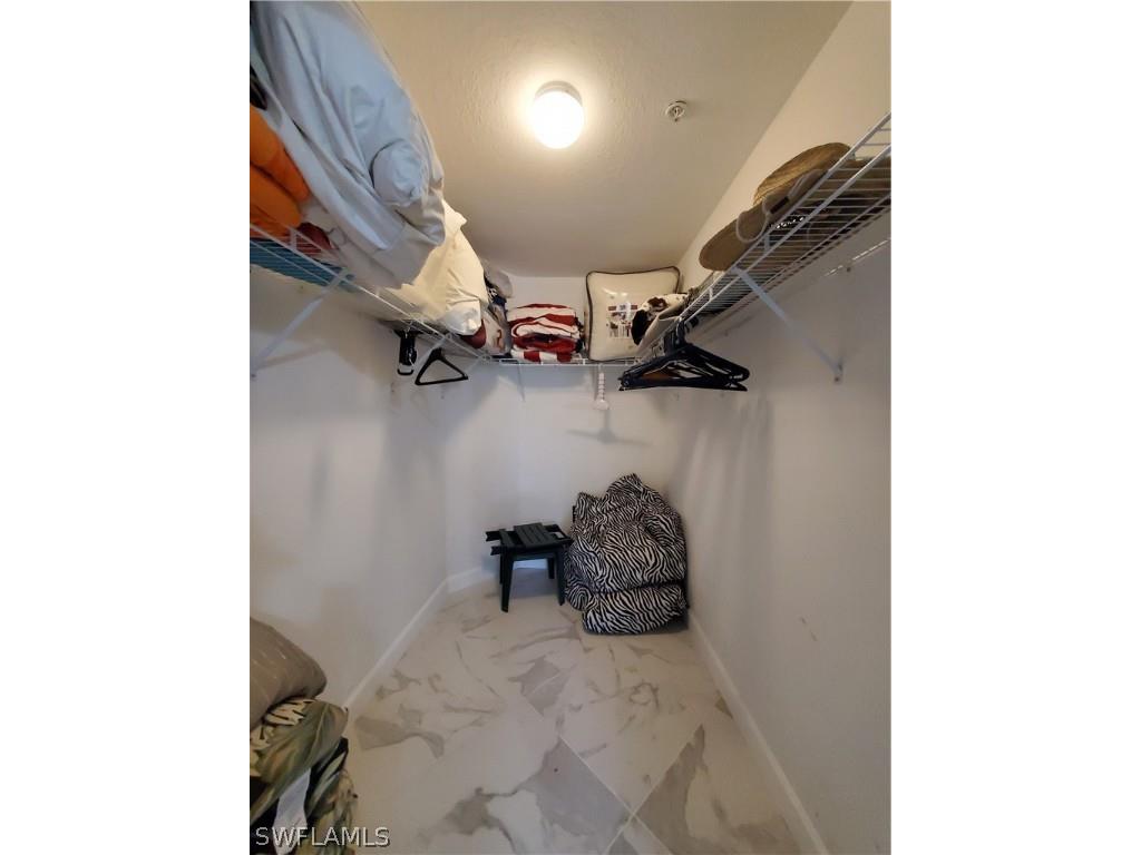 326 Dover Place #J203 Naples FL 34104 226008000 image12