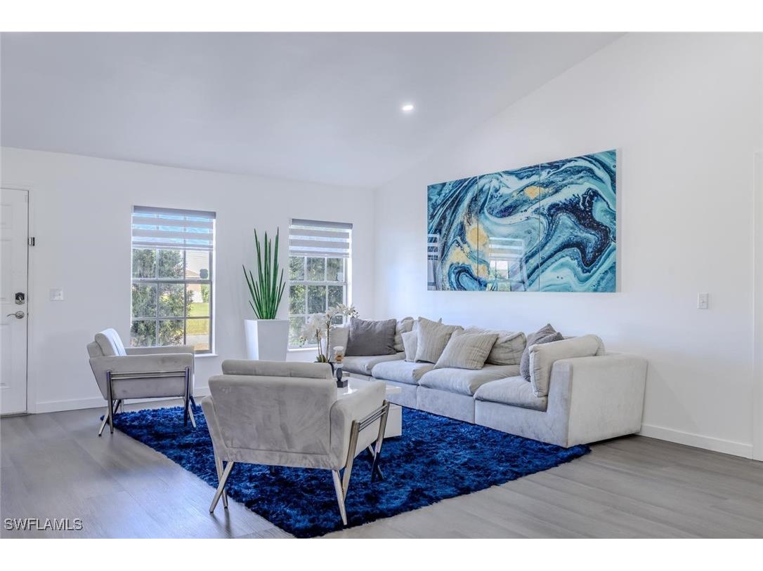 326 NE 10th Terrace Cape Coral FL 33909 225075500 image1