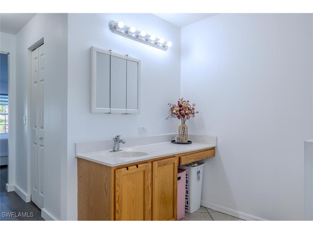 326 NE 10th Terrace Cape Coral FL 33909 225075500 image32