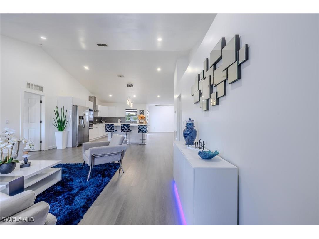 326 NE 10th Terrace Cape Coral FL 33909 225075500 image4