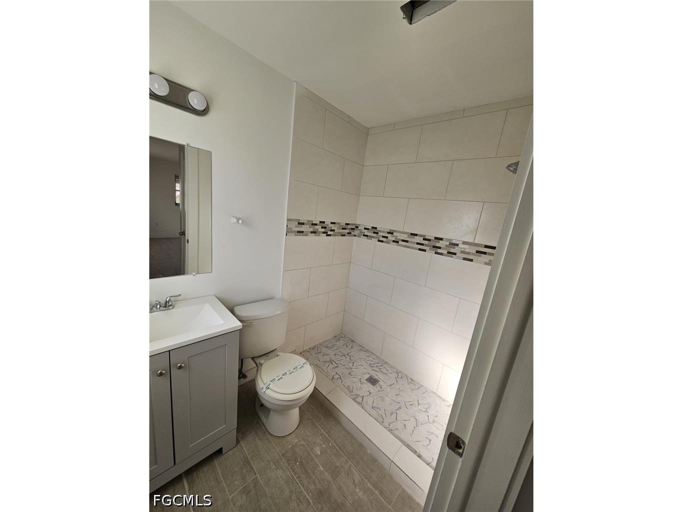 326 Palmetto Drive Cape Coral FL 33904 2026016060 image9