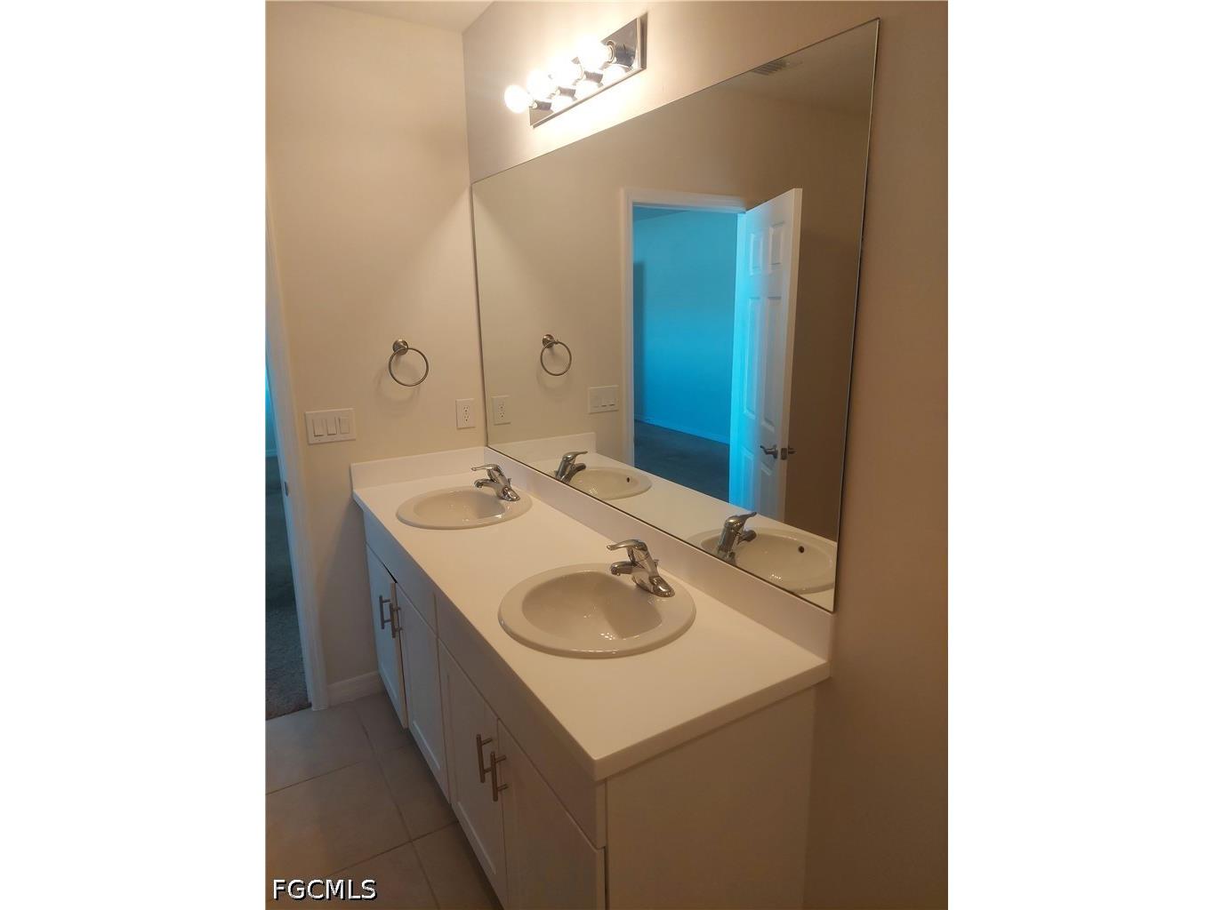 326 SW 24th Place Cape Coral FL 33991 2026022963 image14