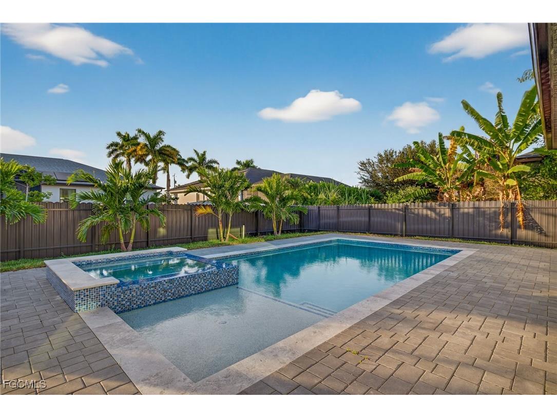 326 SW 25th Avenue Cape Coral FL 33991 2025023256 image11