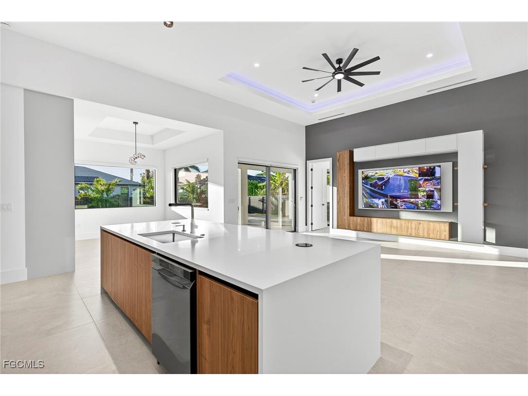 326 SW 25th Avenue Cape Coral FL 33991 2025023256 image22