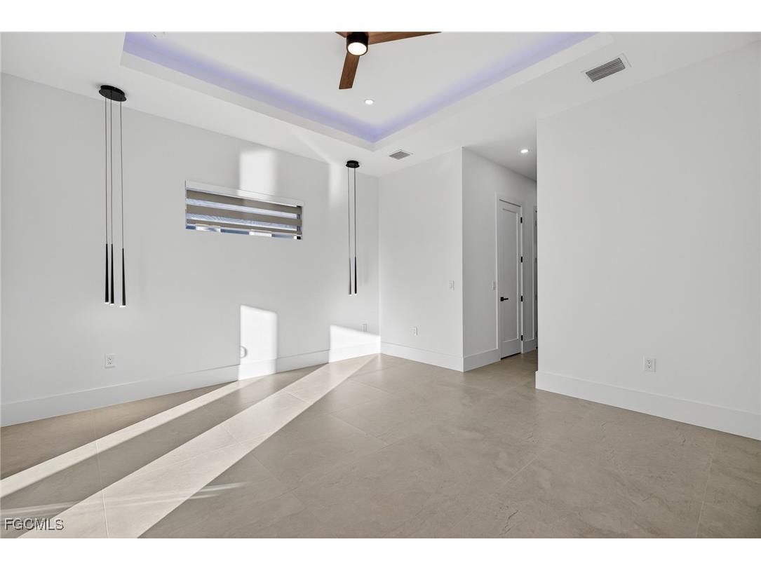 326 SW 25th Avenue Cape Coral FL 33991 2025023256 image28