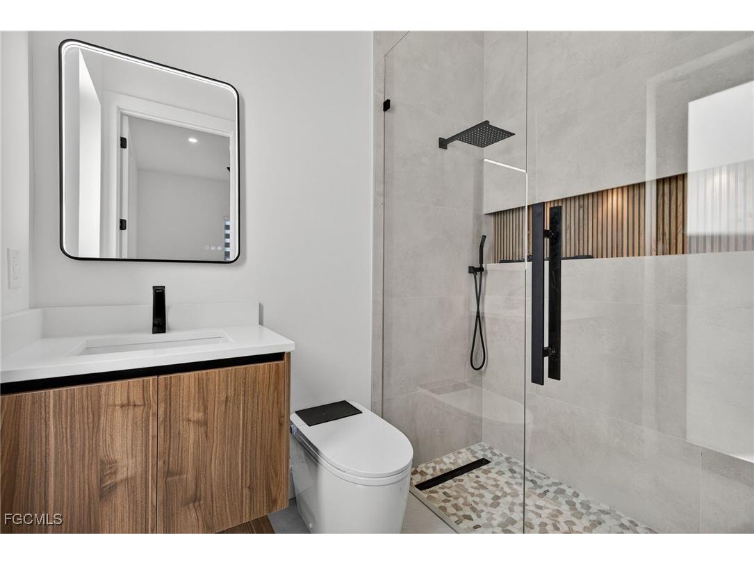 326 SW 25th Avenue Cape Coral FL 33991 2025023256 image39