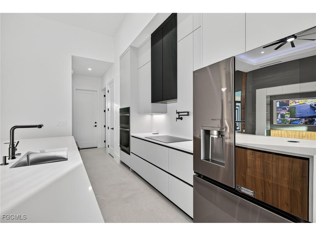 326 SW 25th Avenue Cape Coral FL 33991 2025023256 image47