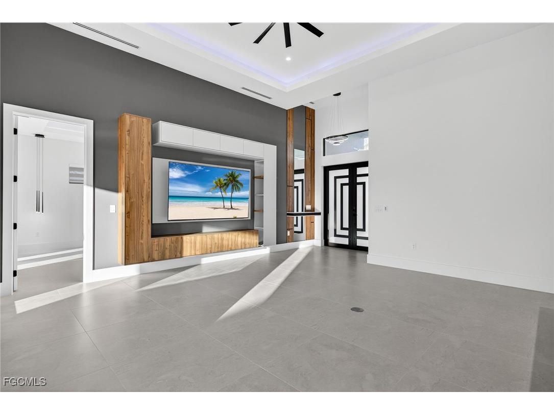 326 SW 25th Avenue Cape Coral FL 33991 2025023256 image48