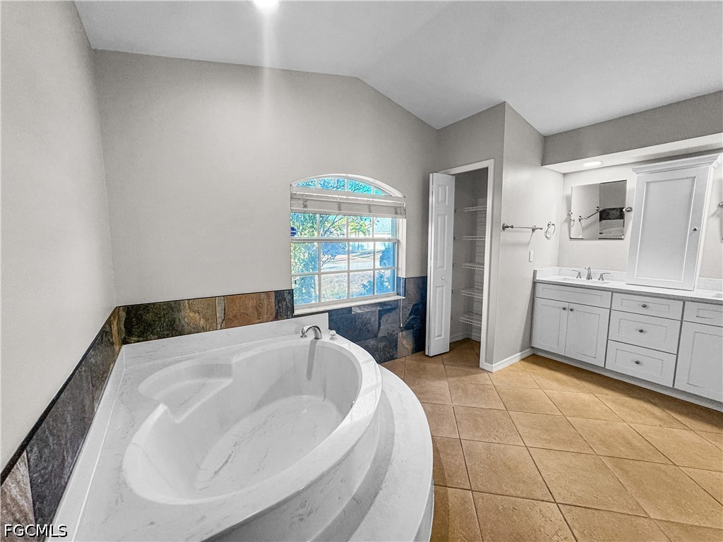 326 SW 29th Street Cape Coral FL 33914 2026015771 image20